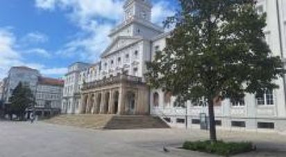 Casa 0 habitaciones de 255 m² en Ferrol (15402)