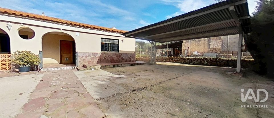 Maison rustique 4 chambres de 163 m² à Sant Joan de Moró (12130)