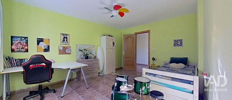 Maison rustique 4 chambres de 163 m² à Sant Joan de Moró (12130)