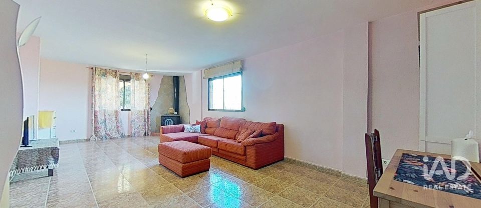 Maison rustique 4 chambres de 163 m² à Sant Joan de Moró (12130)