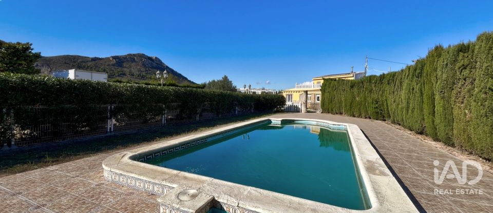 Cottage 11 bedrooms of 470 m² in Las Virtudes (03409)