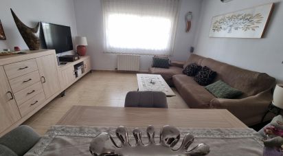 House 4 bedrooms of 131 m² in Les Roquetes (08812)