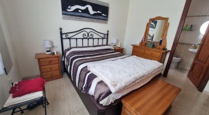 House 4 bedrooms of 131 m² in Les Roquetes (08812)