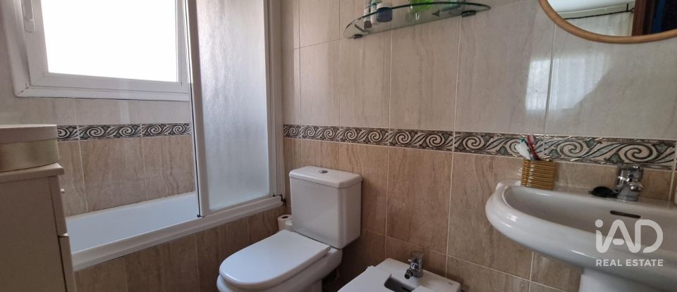 Casa 4 habitacions de 131 m² a Les Roquetes (08812)