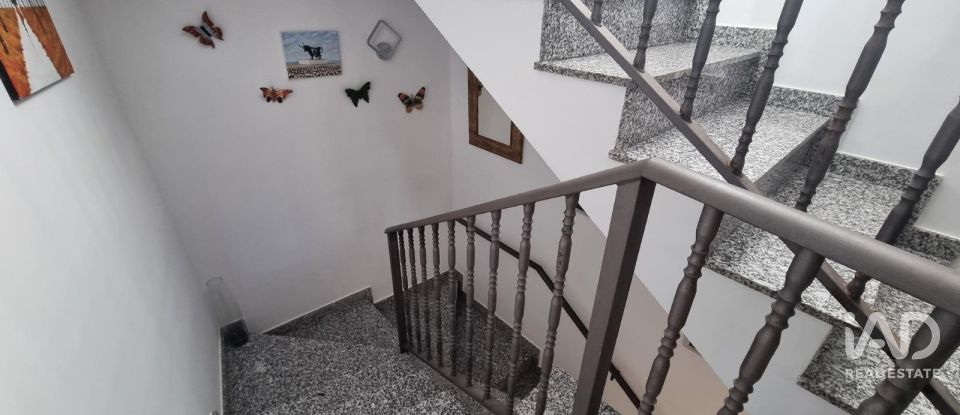 Casa 4 habitacions de 131 m² a Les Roquetes (08812)