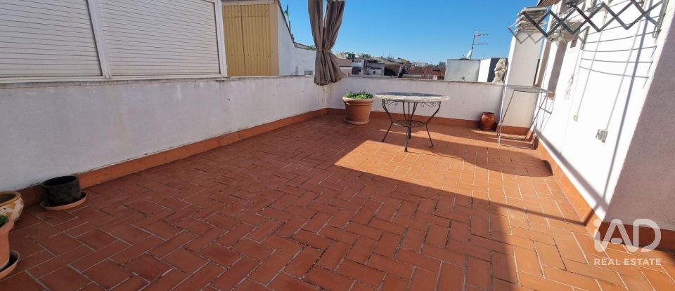 Casa 4 habitacions de 131 m² a Les Roquetes (08812)