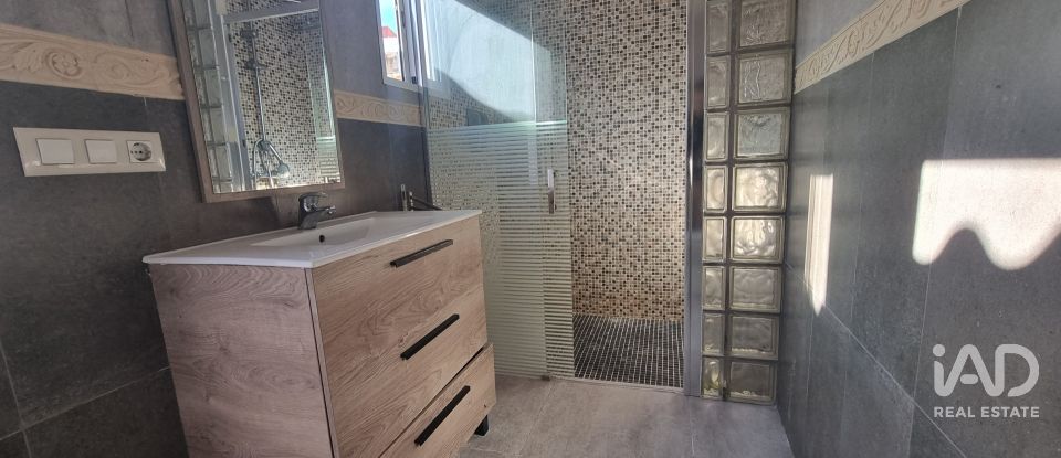 Country home 2 bedrooms of 94 m² in Los Montesinos (03187)