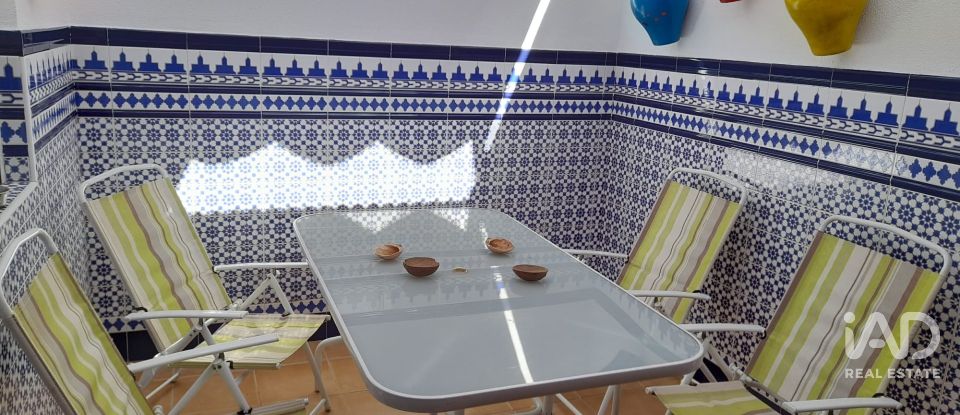 Casa 3 habitaciones de 96 m² en Lepe (21440)