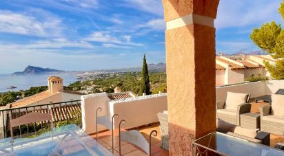 Lodge 4 bedrooms of 146 m² in Altea (03590)