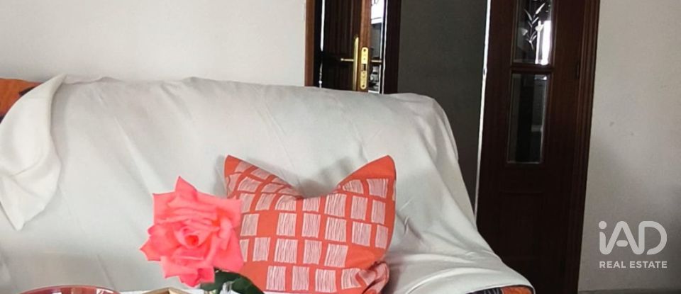 Habitatge unifamiliar  5 habitacions de 225 m² a Colmenar de Oreja (28380)