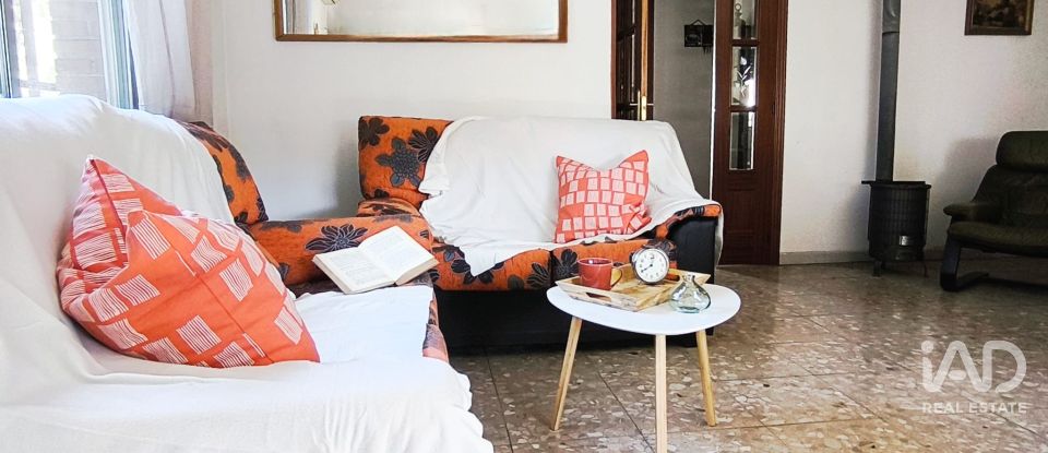 Habitatge unifamiliar  5 habitacions de 225 m² a Colmenar de Oreja (28380)