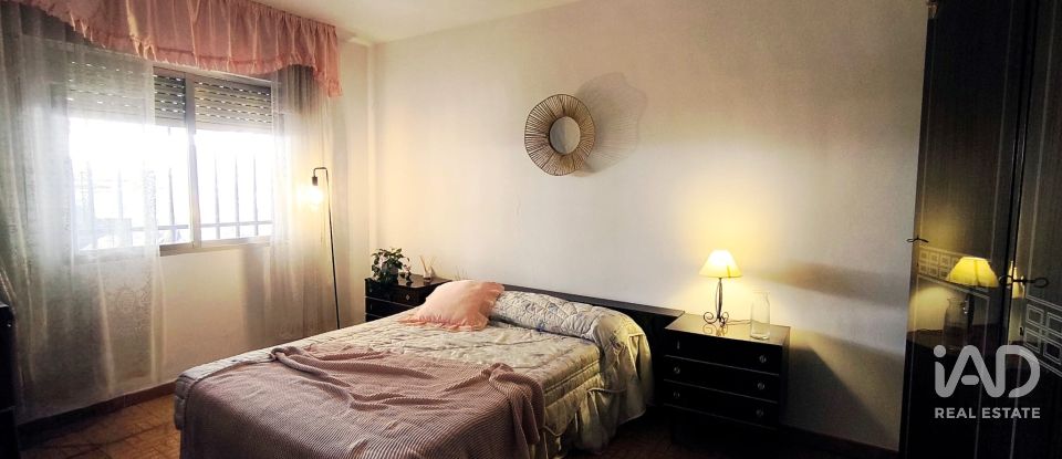 Habitatge unifamiliar  5 habitacions de 225 m² a Colmenar de Oreja (28380)