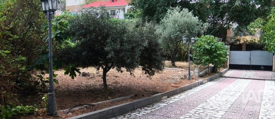 Habitatge unifamiliar  5 habitacions de 225 m² a Colmenar de Oreja (28380)