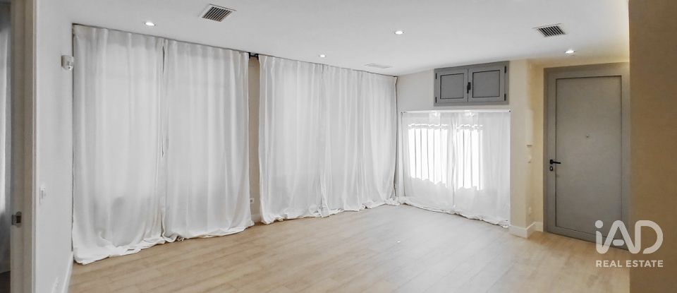 Boutique/Local commercial de 67 m² à Barcelona (08006)