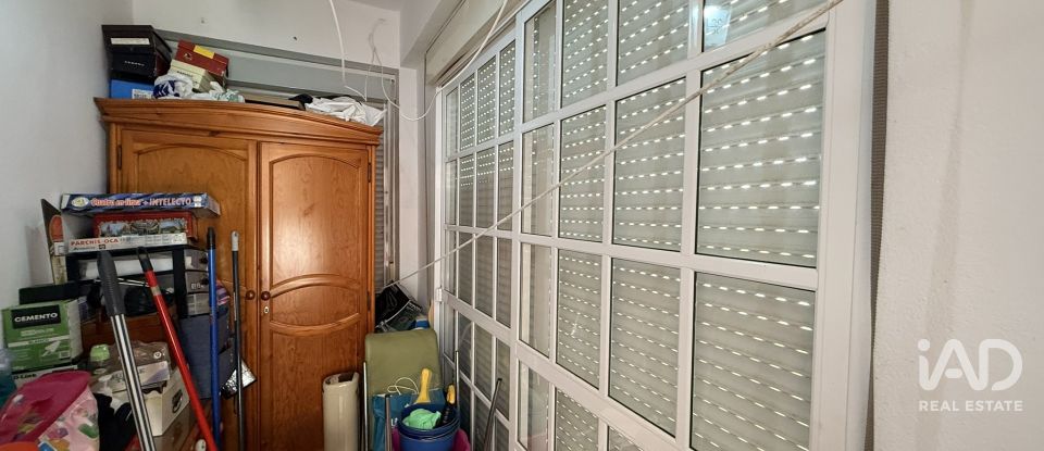 Pis 3 habitacions de 108 m² a La Antilla (21449)