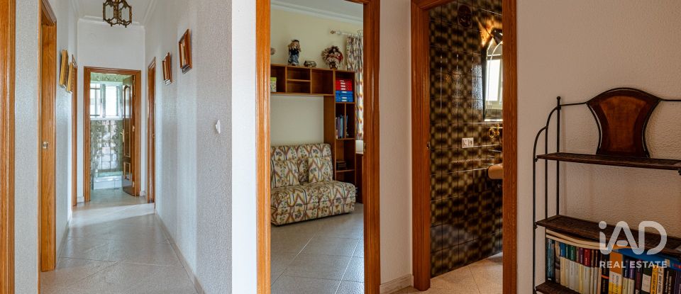 Chalet 0 habitaciones de 298 m² en Rociana del Condado (21720)