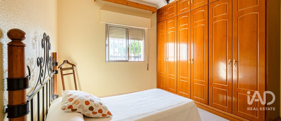 Chalet 0 habitaciones de 298 m² en Rociana del Condado (21720)