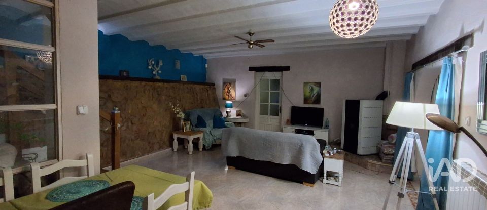 Casa rústica 3 habitaciones de 170 m² en Móra d'Ebre (43740)