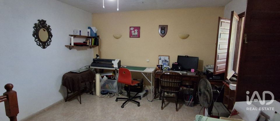 Casa rústica 3 habitaciones de 170 m² en Móra d'Ebre (43740)