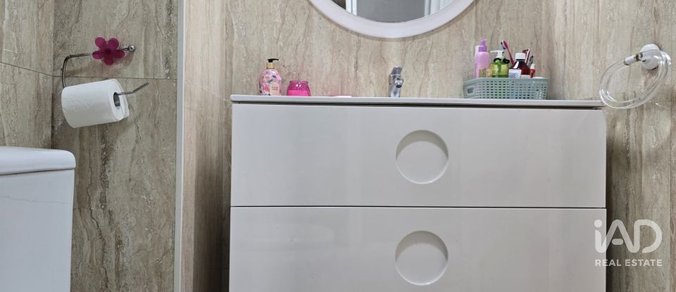 Appartement 3 chambres de 75 m² à Cunit (43881)