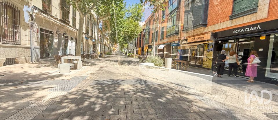 Shop / premises commercial of 395 m² in Ciudad Real (13001)