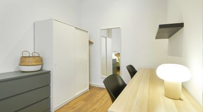 Piso 2 habitaciones de 73 m² en Barcelona (08001)