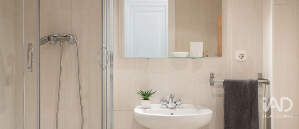 Pis 2 habitacions de 72 m² a Barcelona (08001)