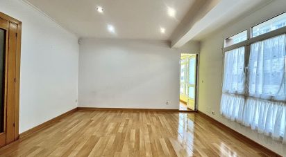 Apartment 4 bedrooms of 90 m² in Fene (15500)