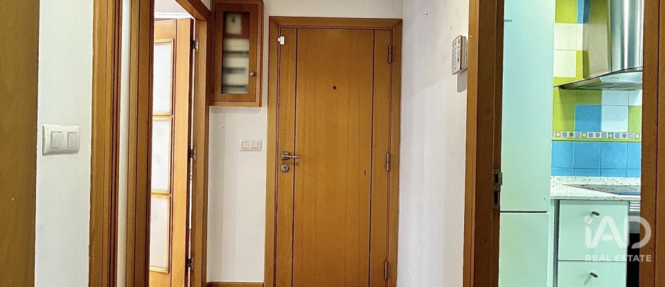 Piso 4 habitaciones de 90 m² en Fene (15500)