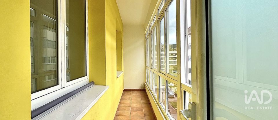 Piso 4 habitaciones de 90 m² en Fene (15500)