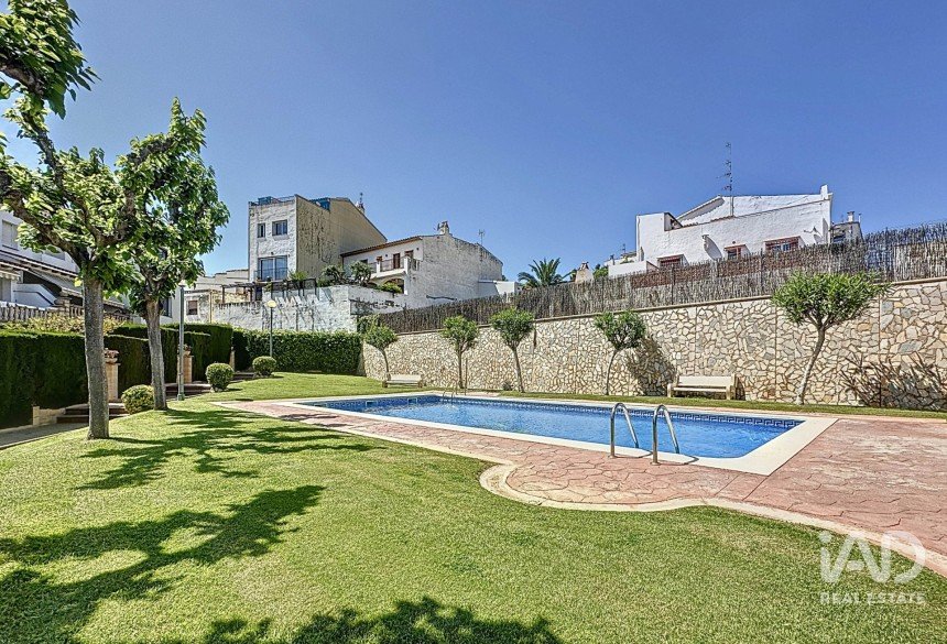 Casa 5 habitaciones de 230 m² en Sant Pere de Ribes (08810)