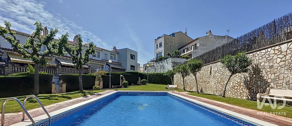 Casa 5 habitaciones de 230 m² en Sant Pere de Ribes (08810)