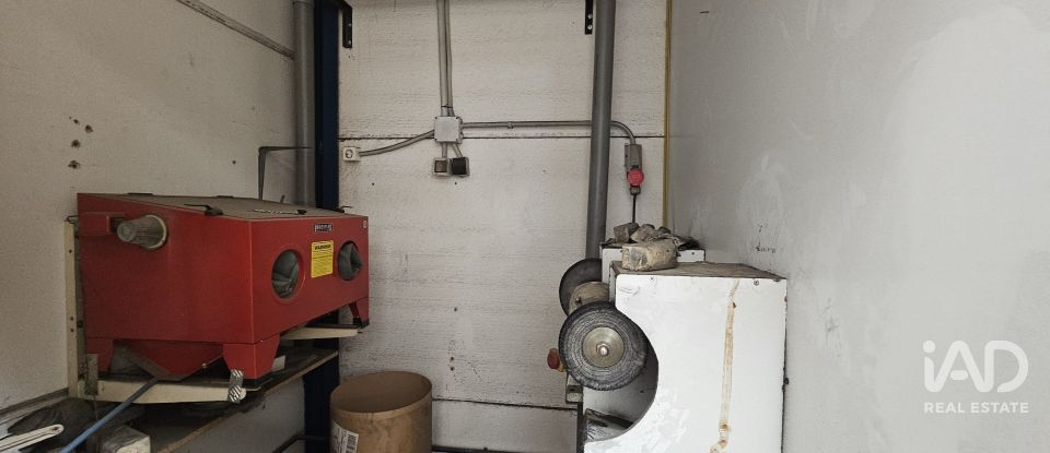 Tienda / local comercial de 451 m² en Poligono Industrial Juncaril (18210)