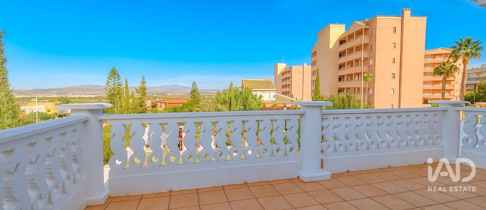 Casa de muntanya 6 habitacions de 200 m² a Balsares (03195)