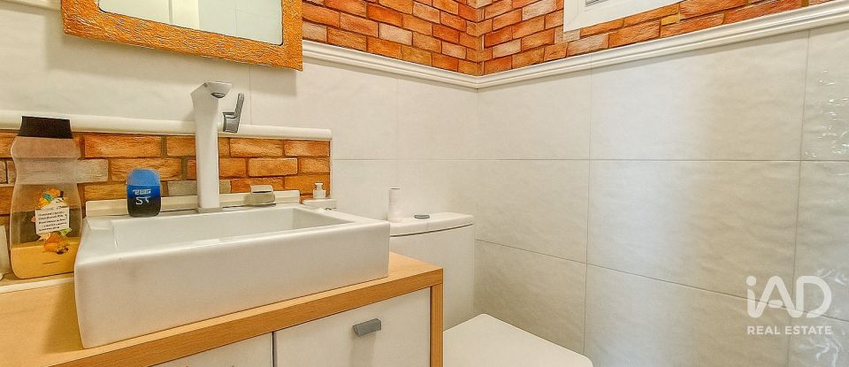 Casa de muntanya 6 habitacions de 200 m² a Balsares (03195)