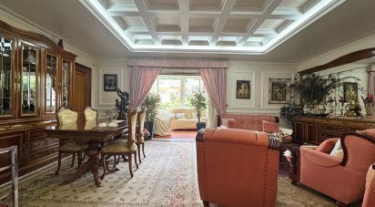 House 5 bedrooms of 322 m² in Adsubia (03786)