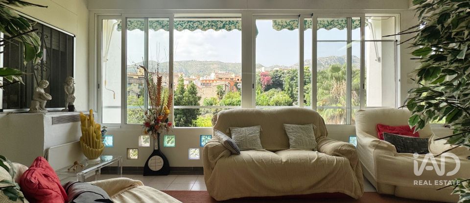 House 5 bedrooms of 322 m² in Adsubia (03786)