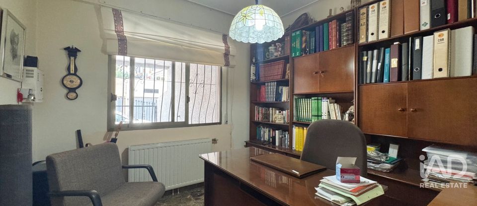 House 5 bedrooms of 322 m² in Adsubia (03786)