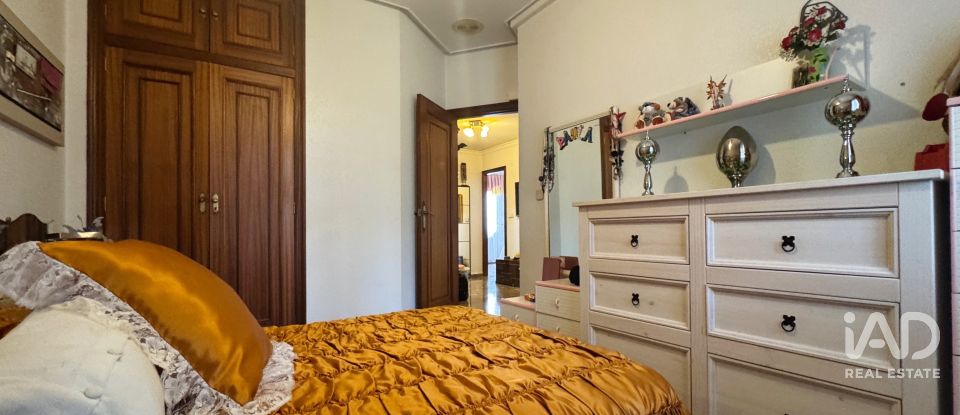 House 5 bedrooms of 322 m² in Adsubia (03786)