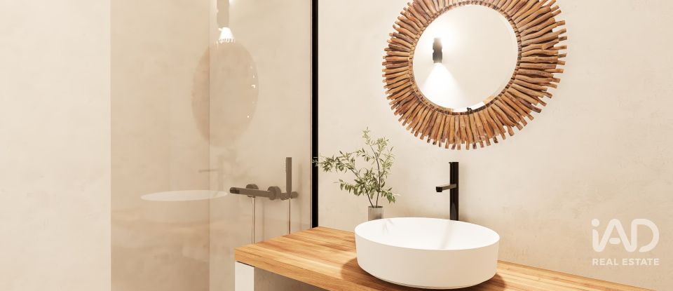 Casa de pueblo 3 habitaciones de 193 m² en Pego (03780)