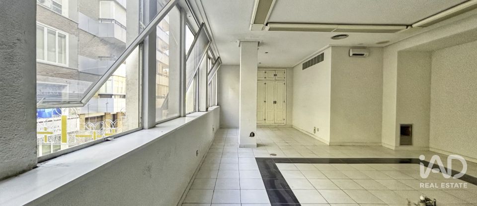 Shop / premises commercial of 325 m² in Ciudad Real (13001)