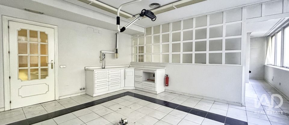 Shop / premises commercial of 325 m² in Ciudad Real (13001)