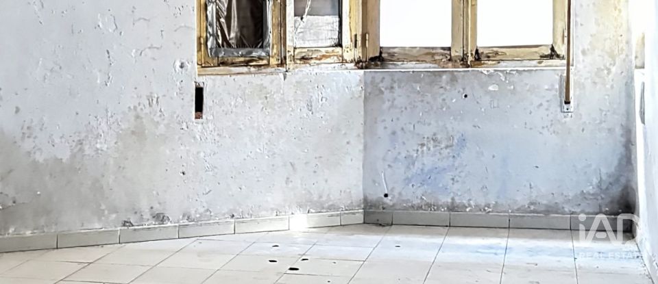 Immeuble de 576 m² à León (24009)