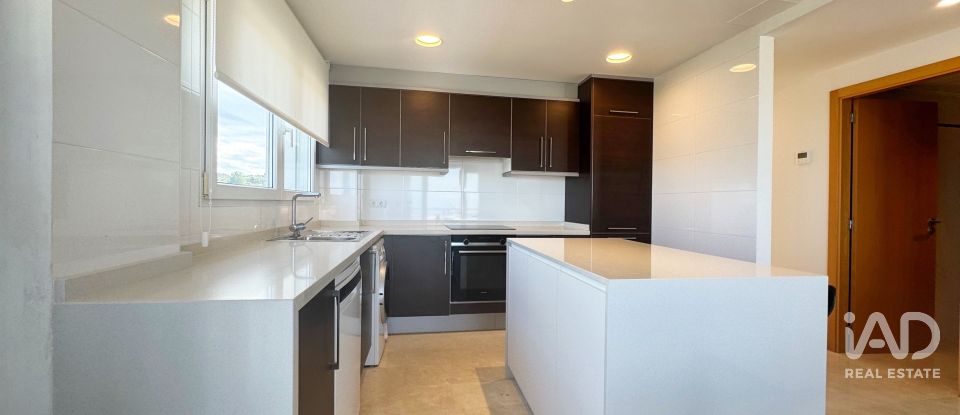 Piso 2 habitaciones de 100 m² en Pego (03780)