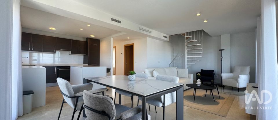 Piso 2 habitaciones de 100 m² en Pego (03780)