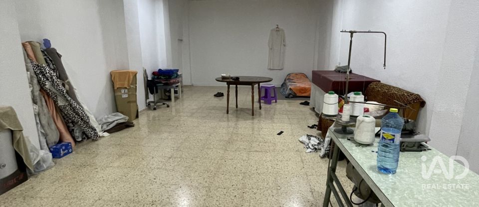 Tienda / local comercial de 155 m² en Crevillent (03330)