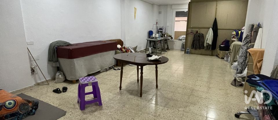 Tienda / local comercial de 155 m² en Crevillent (03330)