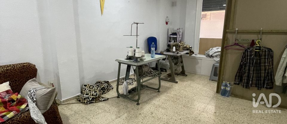 Tienda / local comercial de 155 m² en Crevillent (03330)