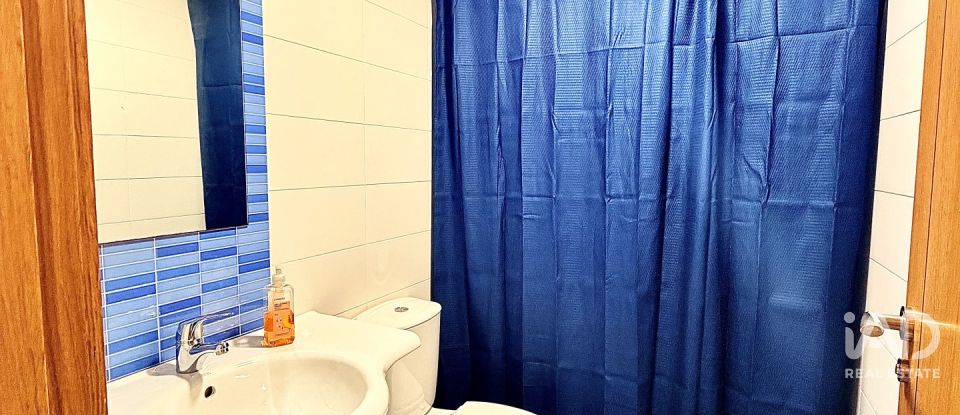 Apartment 2 bedrooms of 80 m² in Narón (15570)