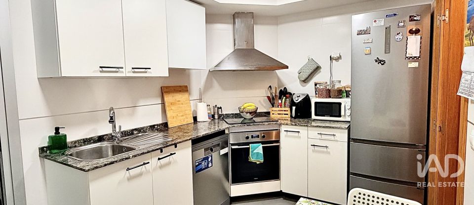 Apartment 2 bedrooms of 80 m² in Narón (15570)